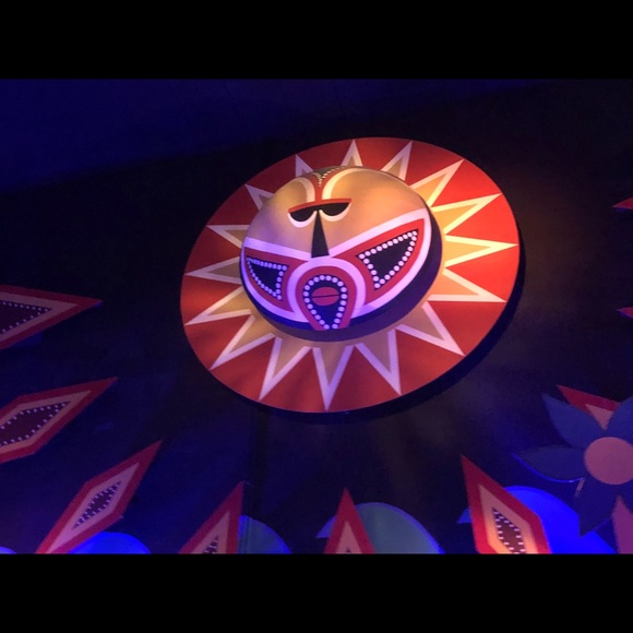 Meet your Posher, Brandi - Picture 1 of 1